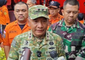 Hari Kedua Pencarian, Tim SAR Berhasil Evakuasi Korban Pesawat ATR di Bulusaraung