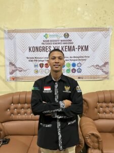 Penulis : Muh. Farham Farsyah Ukir Sejarah baru: Kembalinya Jurusan Kesehatan Gigi di Puncak Kepemimpinan KEMA Poltekkes Kemenkes Makassar