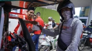 Ramadan 1447 H, Pertamina Hadirkan Program Berbagi Takjil untuk Pengendara dan Masyarakat di Sulawesi