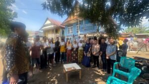 Pemprov Sulsel Salurkan Bantuan bagi Korban Puting Beliung di Takalar