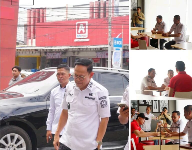 Wabup Bone Tinjau Kepatuhan Pajak, Bapenda Pasang Banner Peringatan di Gerai KFC Watampone