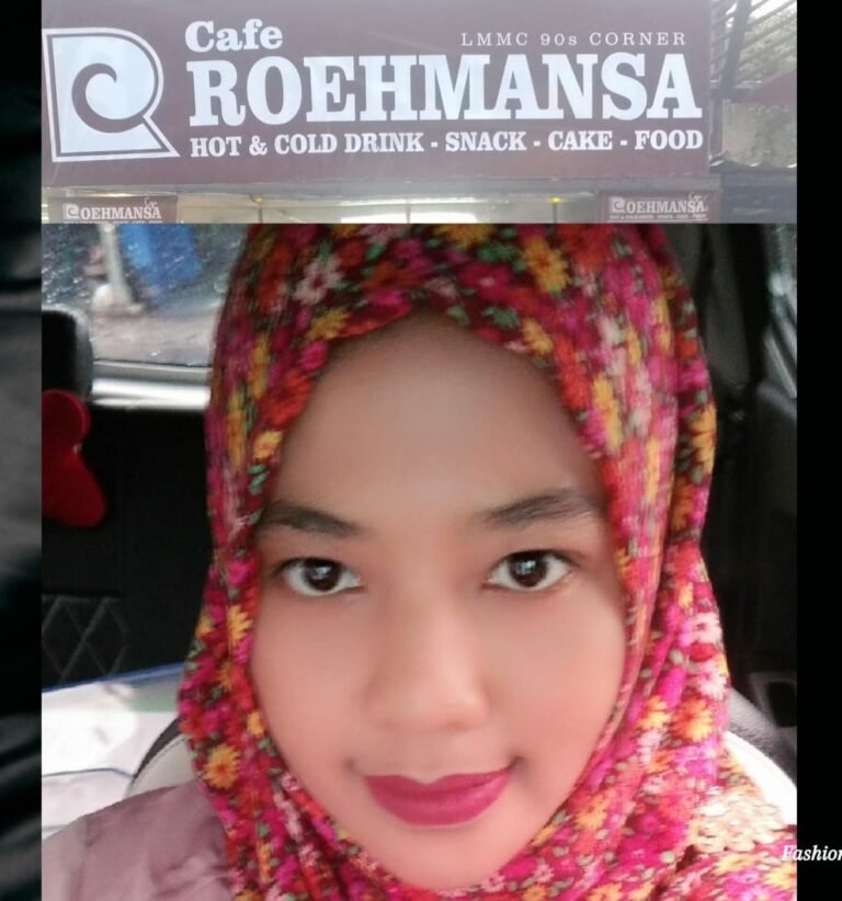 Dewi Cucu Utari: Sosok Teliti di Balik Administrasi LMMC 90s, Merawat Silaturahmi dan Semangat Berkarya