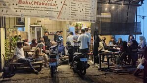 Pemutaran Film Pesta Babi di Toko Rumah Buku Makassar Dibubarkan Aparat