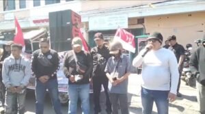 Massa Geruduk Polresta Gowa, Tuntut Penegakan Hukum Tanpa Tebang Pilih dan Copot Kanit Tipidter